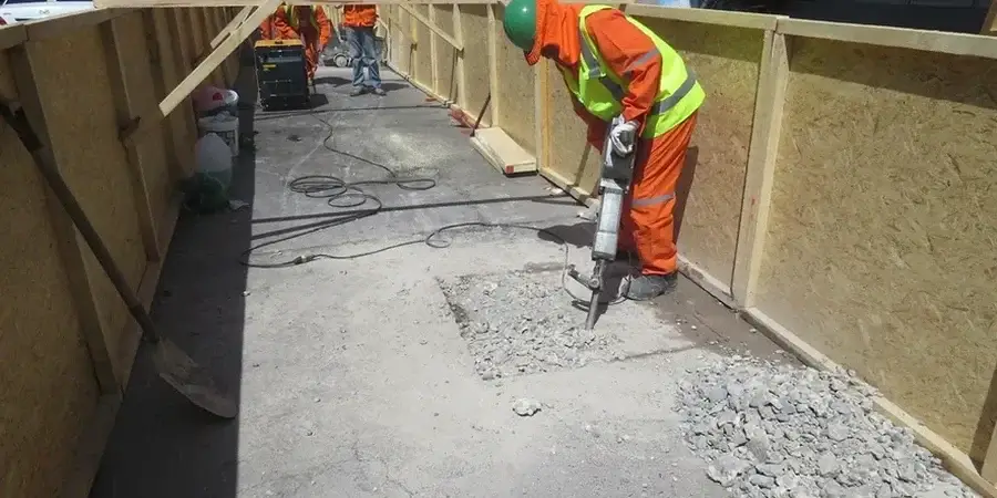 Calicata Exploratoria en Santander: Inspección Directa del Subsuelo